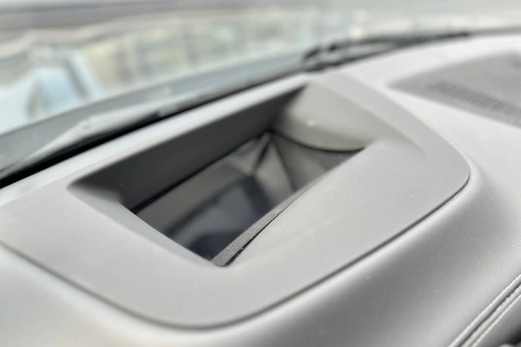 BMW X5 M60i 2024 фото BMW X5 M60i 2024 фото 13