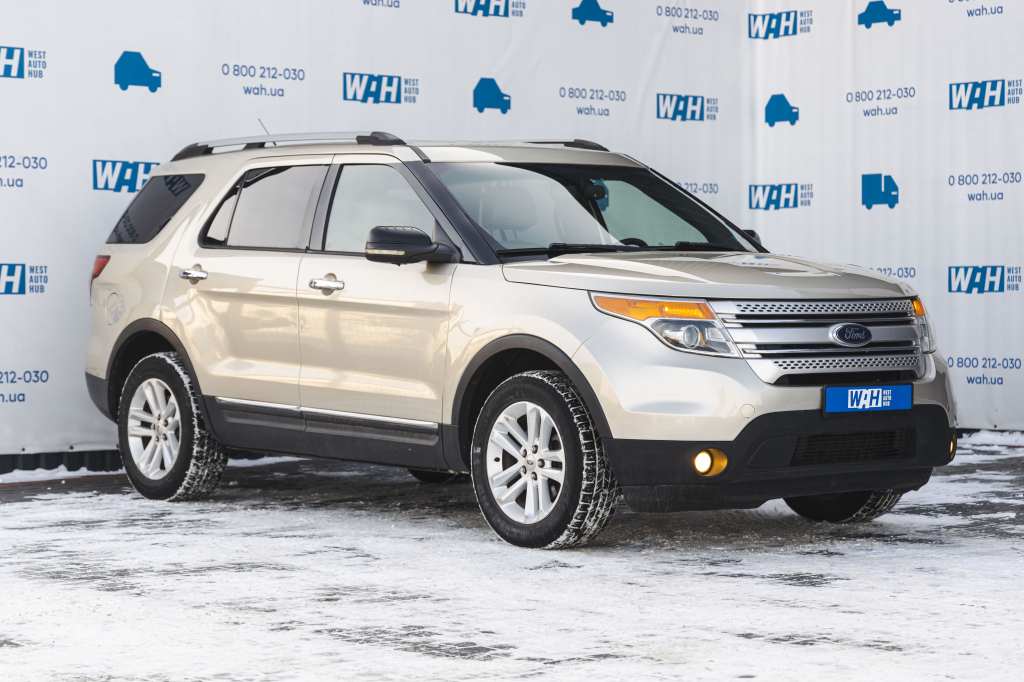 Ford Explorer XLT 2011 photo 4