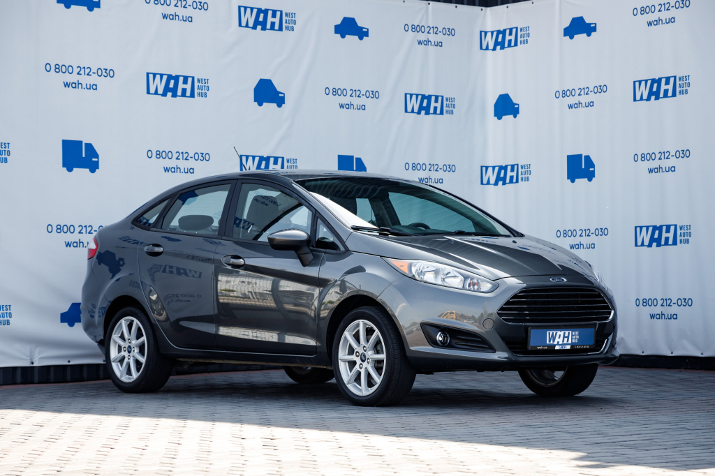 Ford Fiesta SE 2019 photo 1