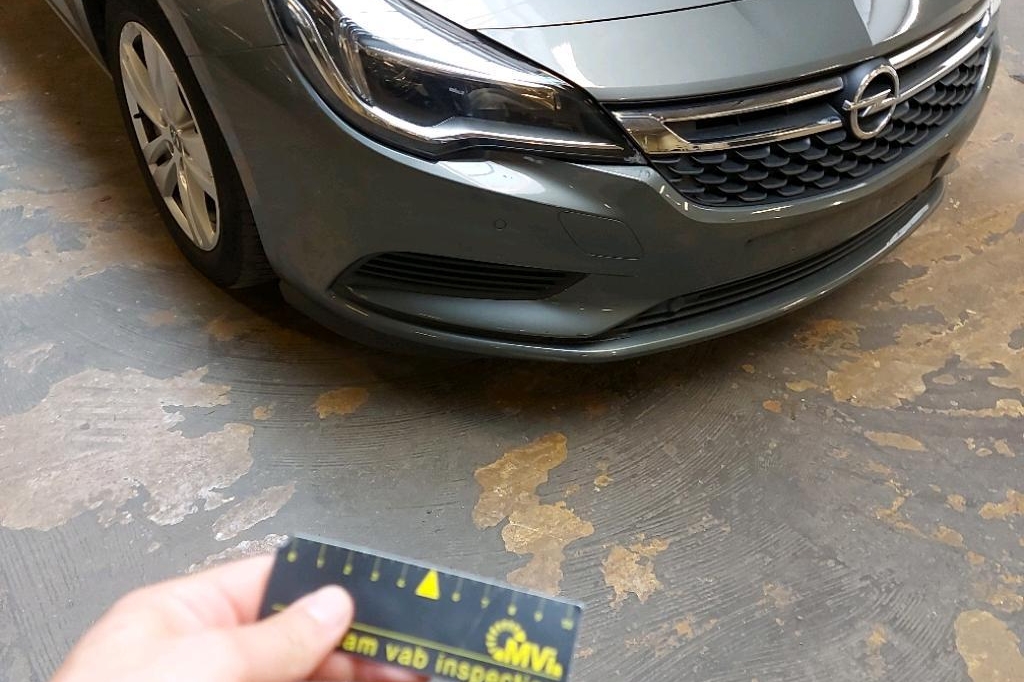 Opel Astra 2017 фото 18