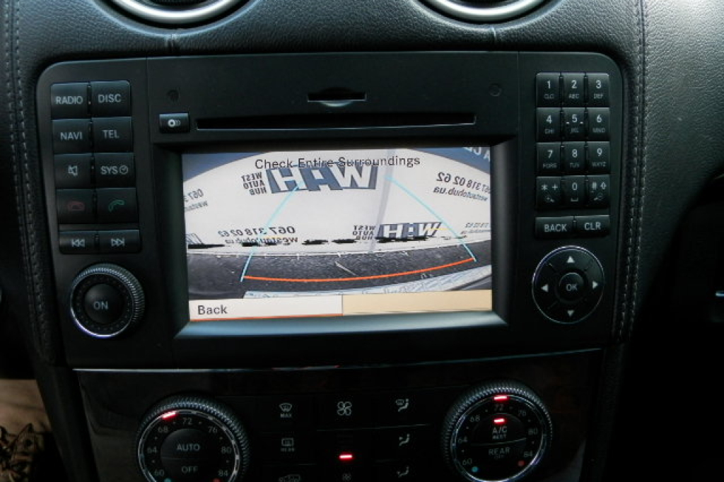 Mercedes-Benz GL 350 2011 photo 11