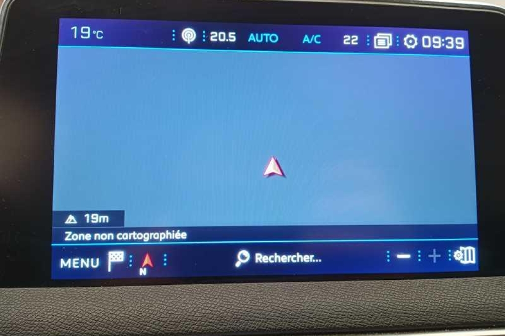 Peugeot 5008 2018 фото 7