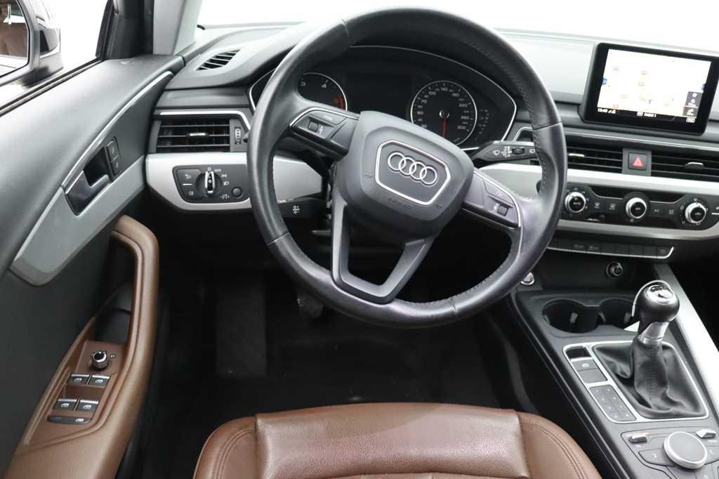 Audi A4 Avant 2016 фото 6