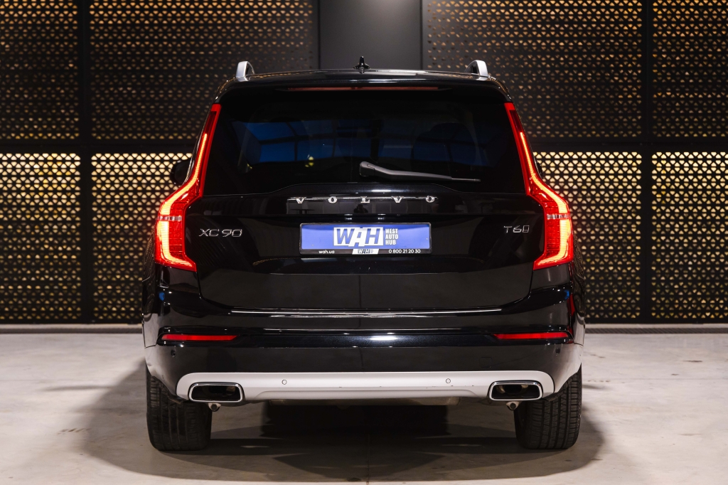 Volvo XC90 2018 фото 10