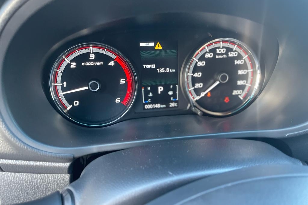 Mitsubishi L 200 2021 фото 10