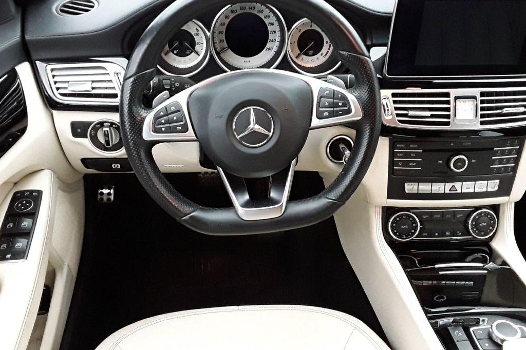 Mercedes-Benz CLS-Class 2016 фото 7