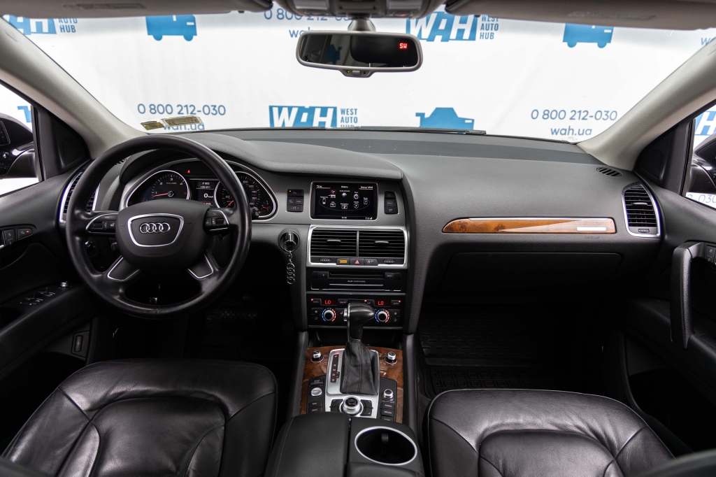 Audi Q7 2015 фото Audi Q7 2015 фото 19