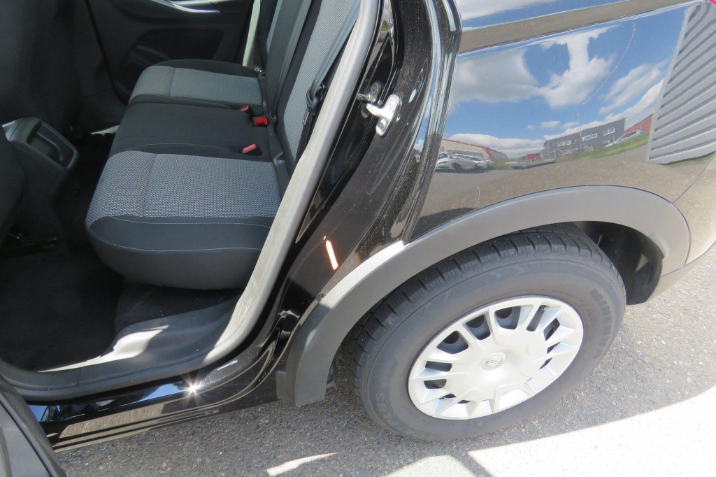 Opel Grandland X 2019 photo 20