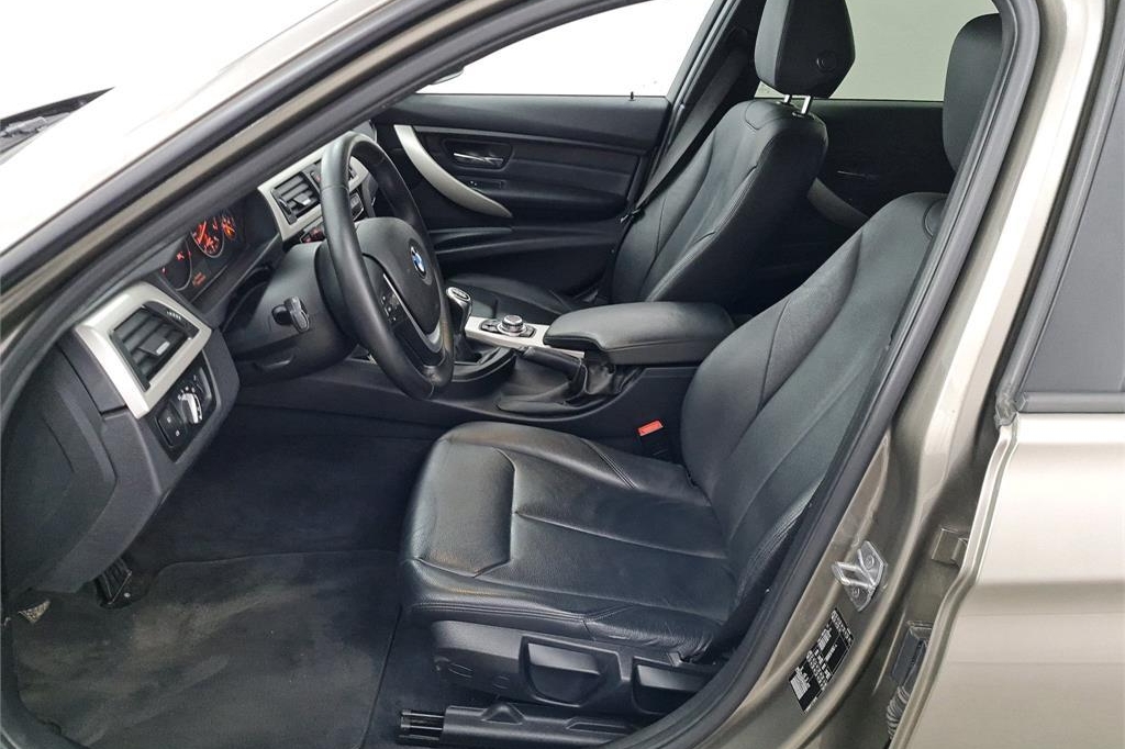 BMW 3er Touring 2016 фото 6