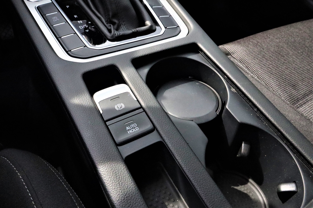 Volkswagen Passat B8 Comfortline 2018 photo 12