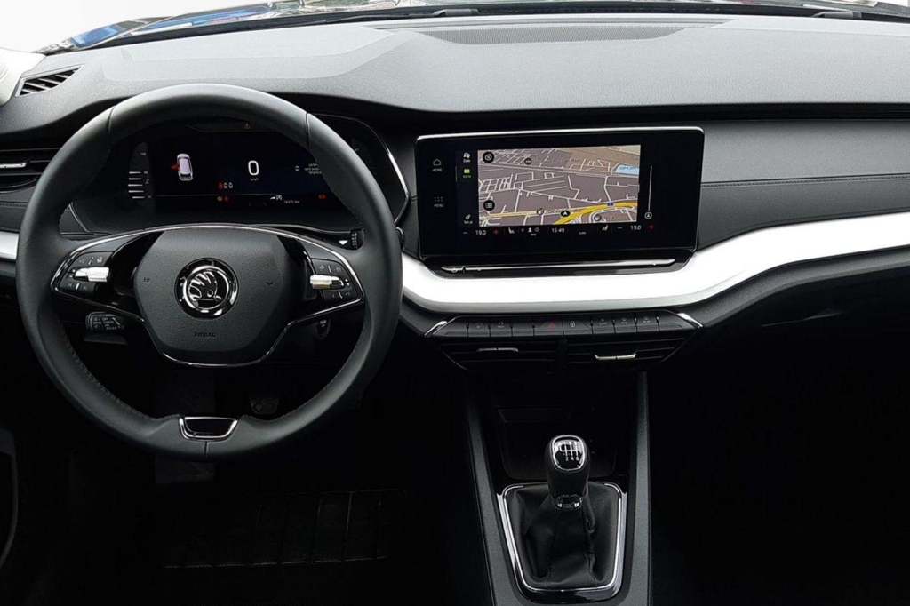 Skoda Octavia Combi 2020 фото 4