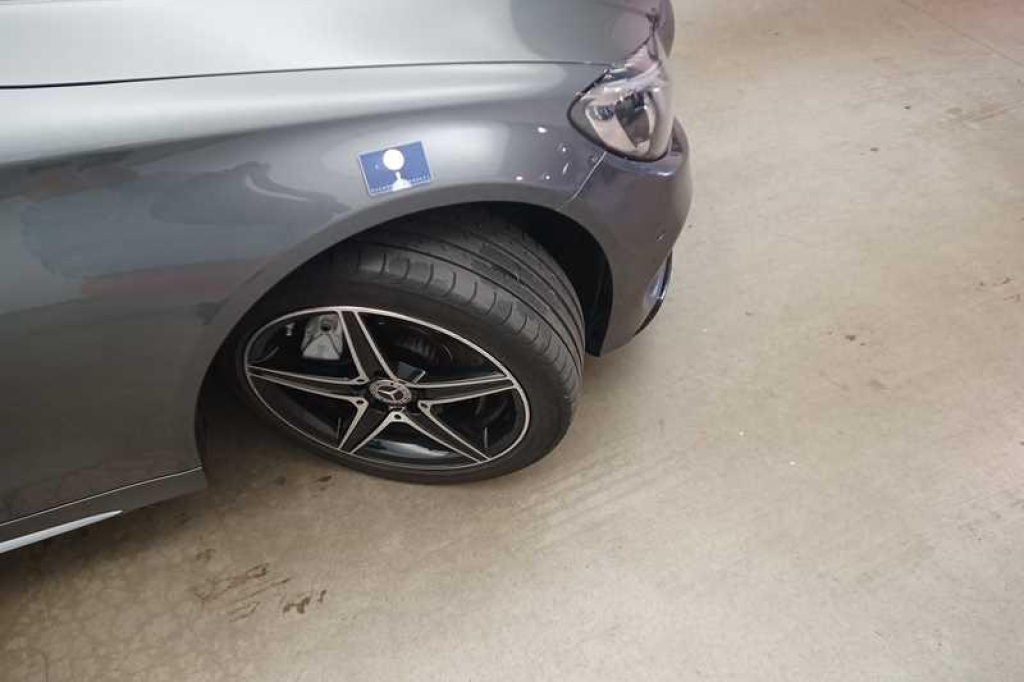 Mercedes-AMG C-Klasse 2017 фото 12