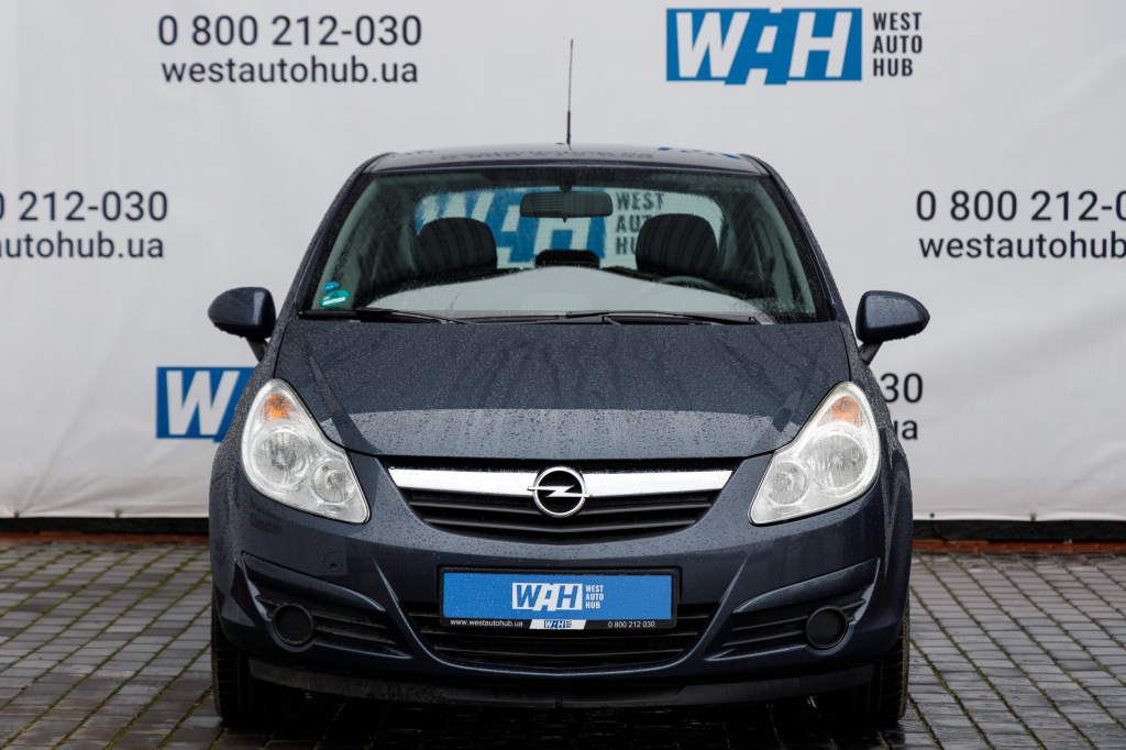 Opel Corsa фото 1