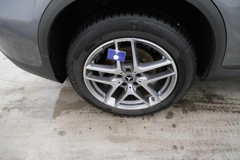 Mercedes-AMG GLC 2017 photo 37