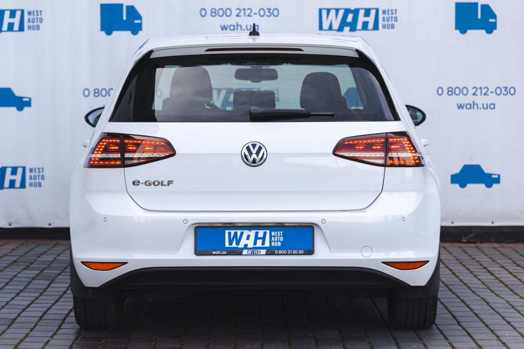 Volkswagen e-Golf 2014 фото 6