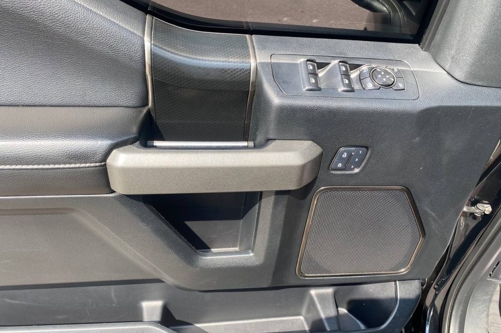 Ford F-150 Raptor 2017 фото 8