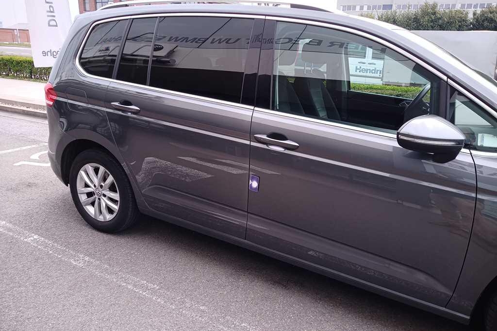 Volkswagen Touran 2017 фото 42