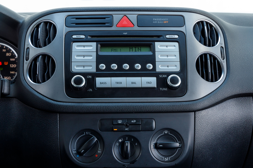 Volkswagen Tiguan 2010 фото 11