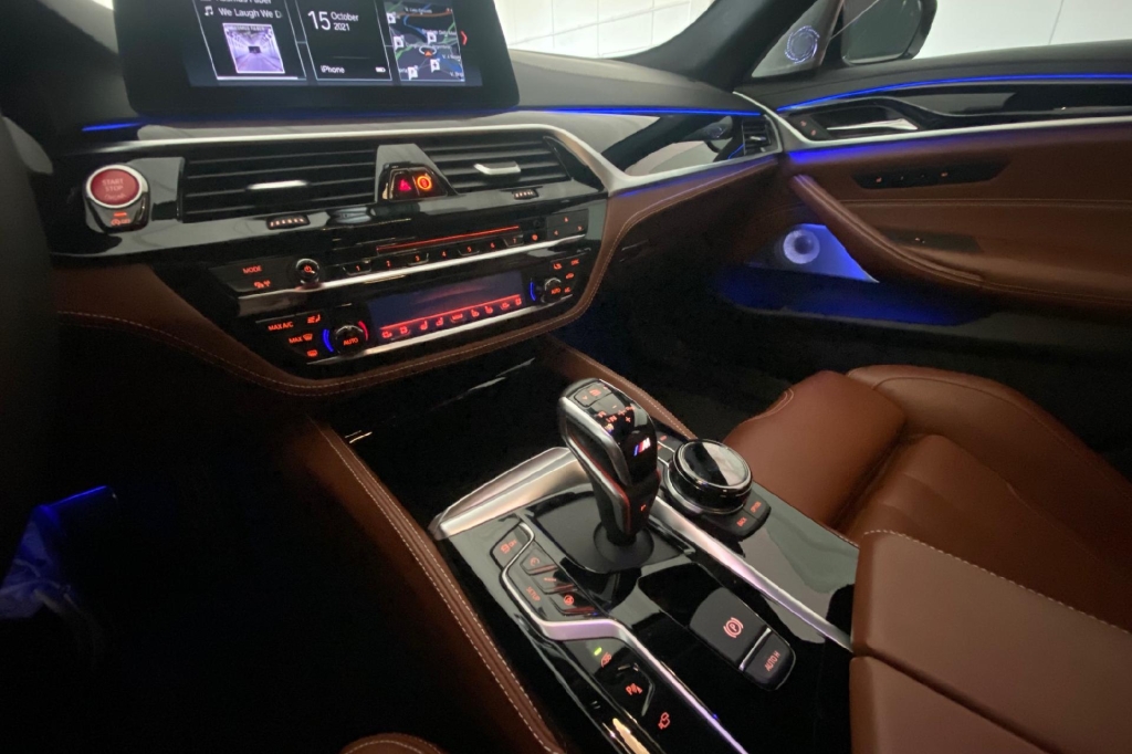 BMW M5 2019 photo 11