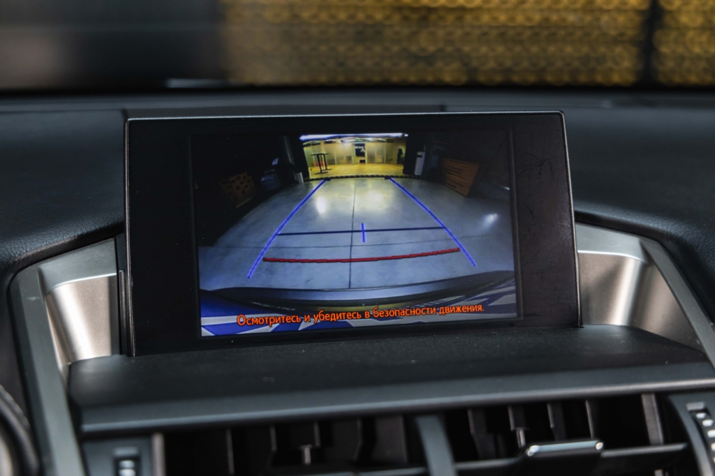 Lexus NX 300H 2016 фото Lexus NX 300H 2016 фото 26