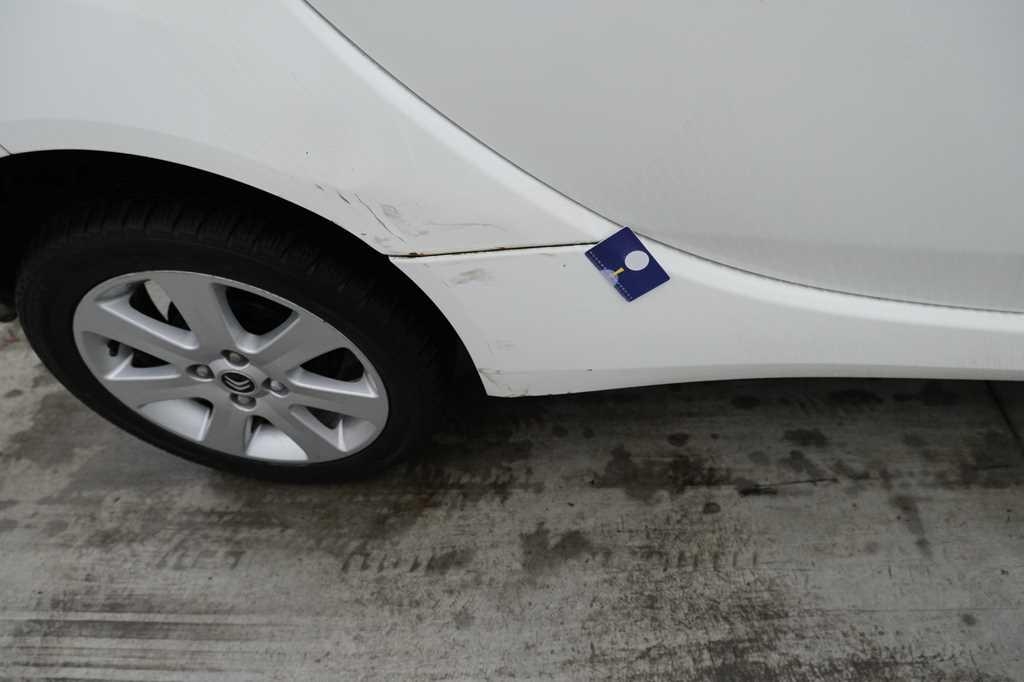 Citroen C-Zero 2011 photo 23