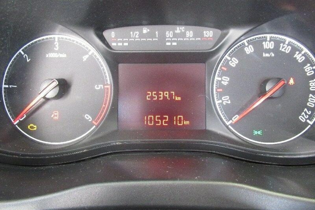 Opel Corsa 2015 фото 3