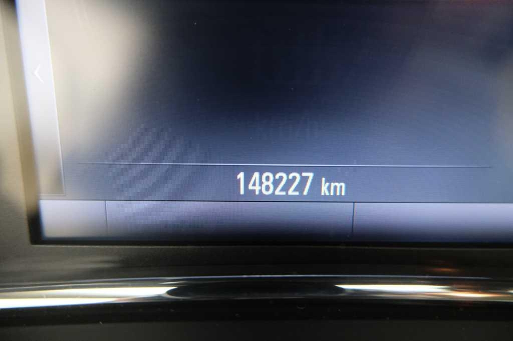 Opel Insignia Sports Tourer 2017 photo 2