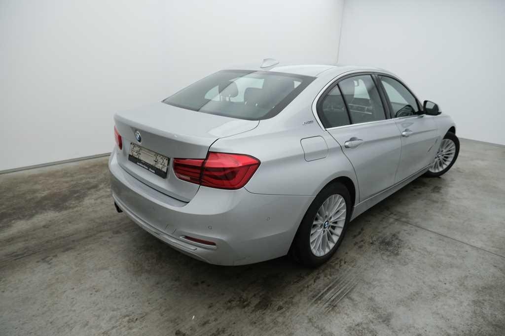 BMW 3er 2016 photo 2