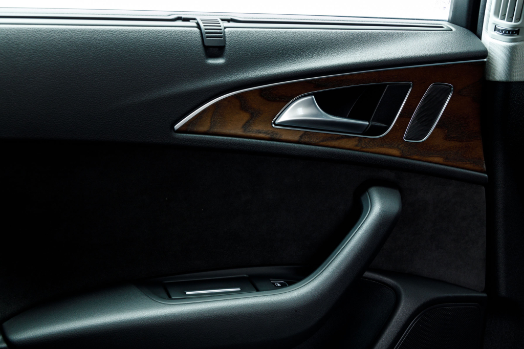 Audi A6 TDI quattro 2016 фото 15