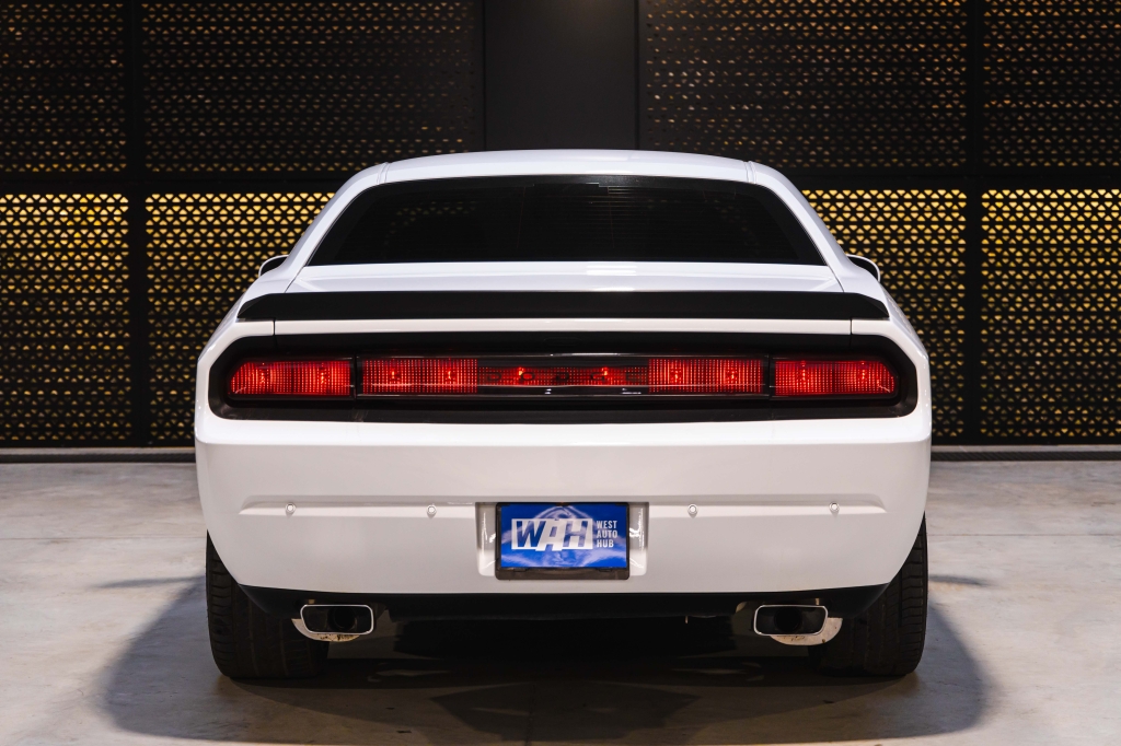 Dodge Challenger 2013 фото 11