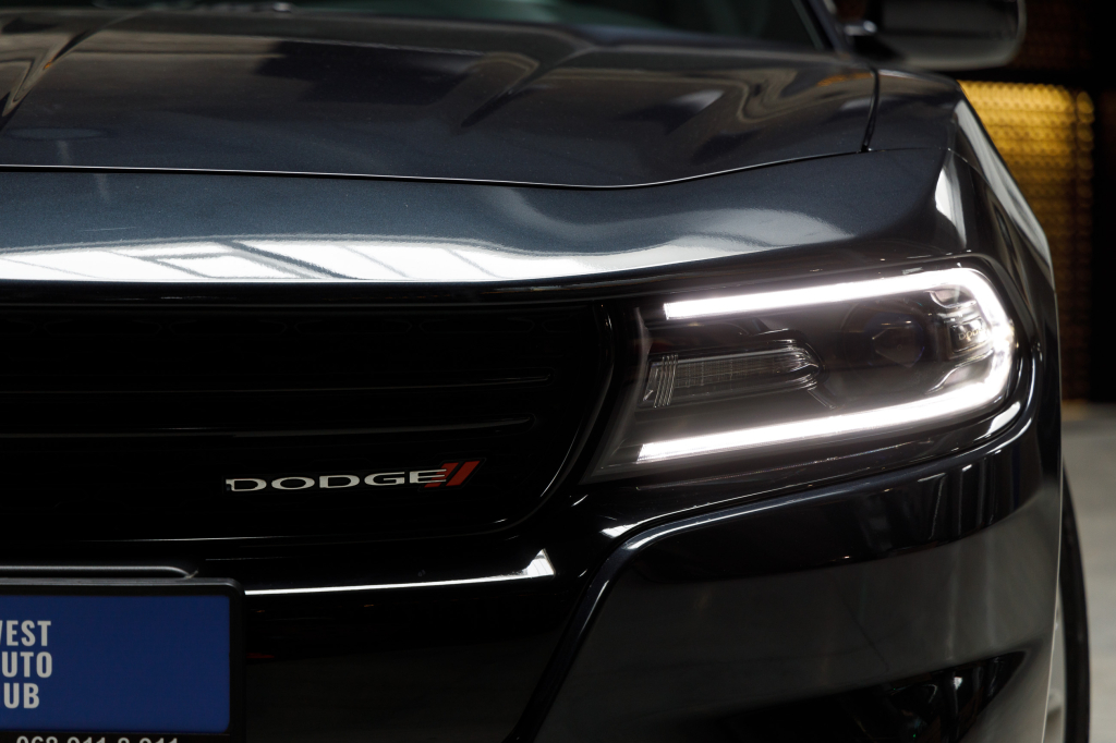 Dodge Charger RT фото 6