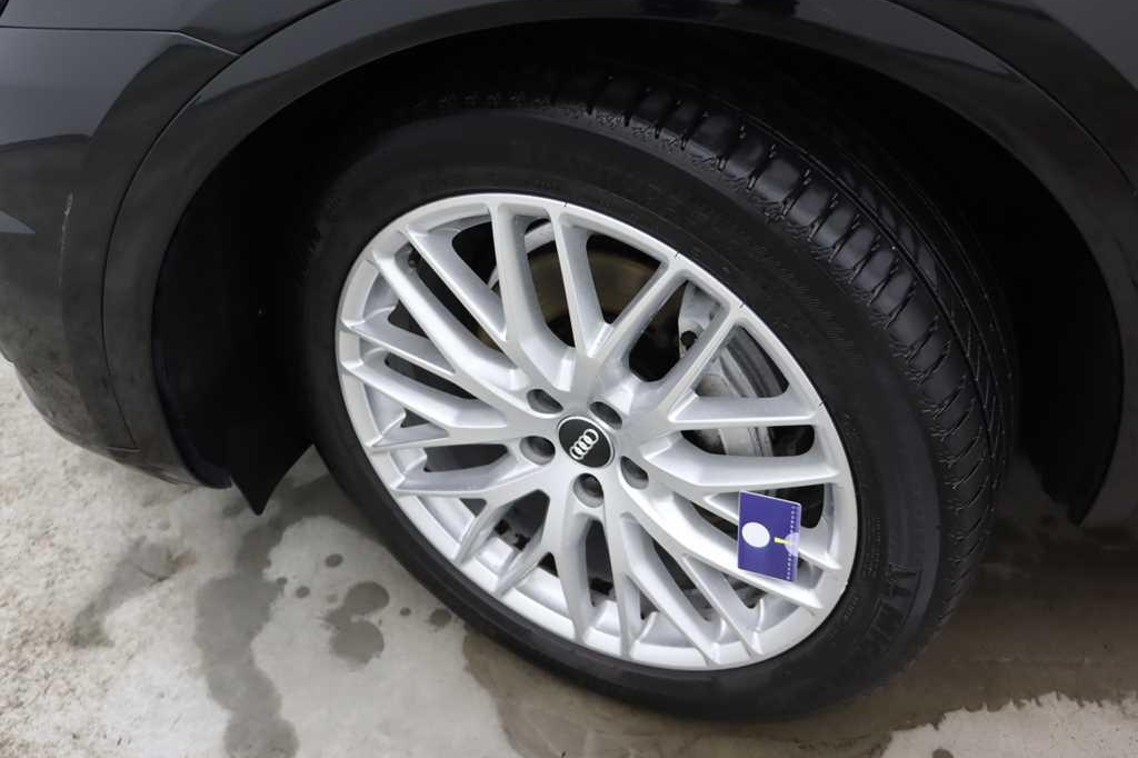 Audi Q5 2017 фото 22