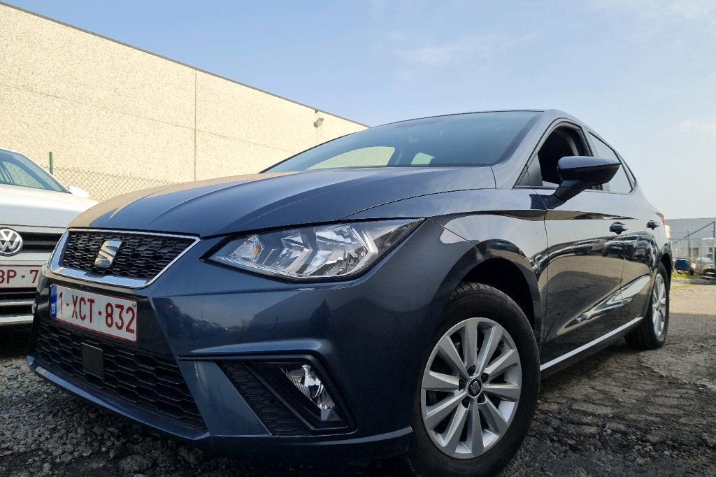 SEAT Ibiza 2019 photo 3