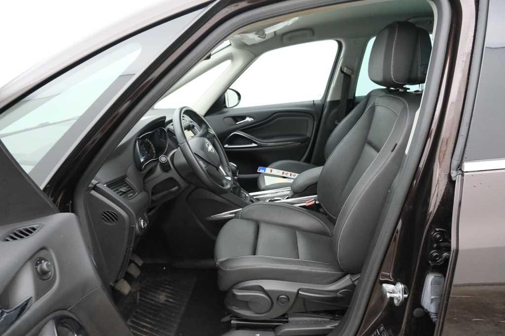 Opel Zafira 2017 фото 5