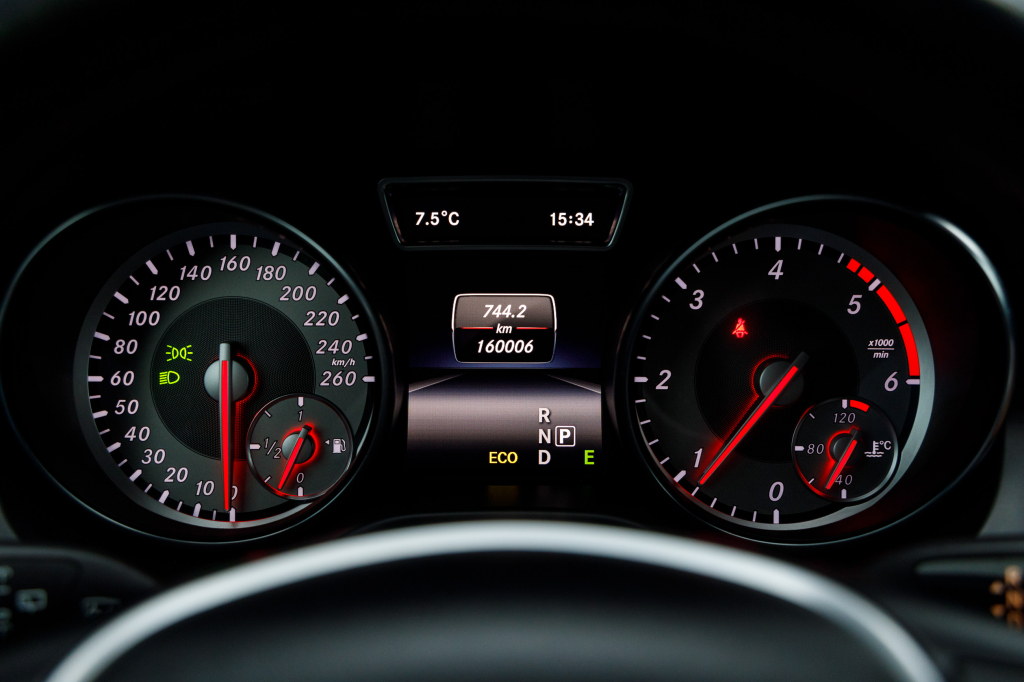 Mercedes-Benz GLA 220 4MATIC photo 13