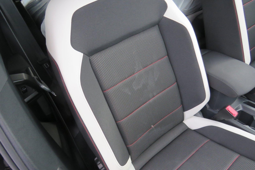 Volkswagen T-Roc 2019 photo 9