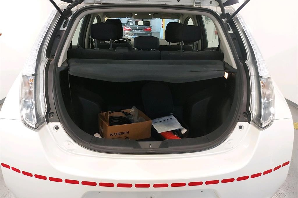 Nissan Leaf 2016 photo 5