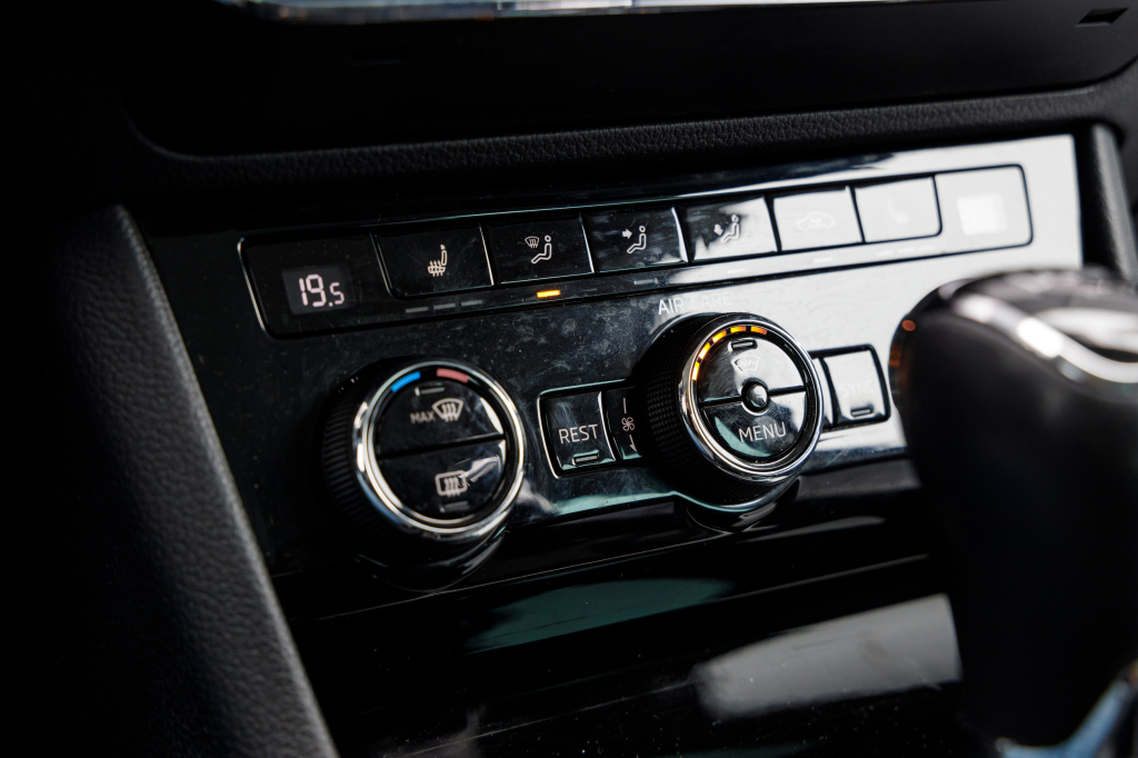 Skoda Superb фото 20