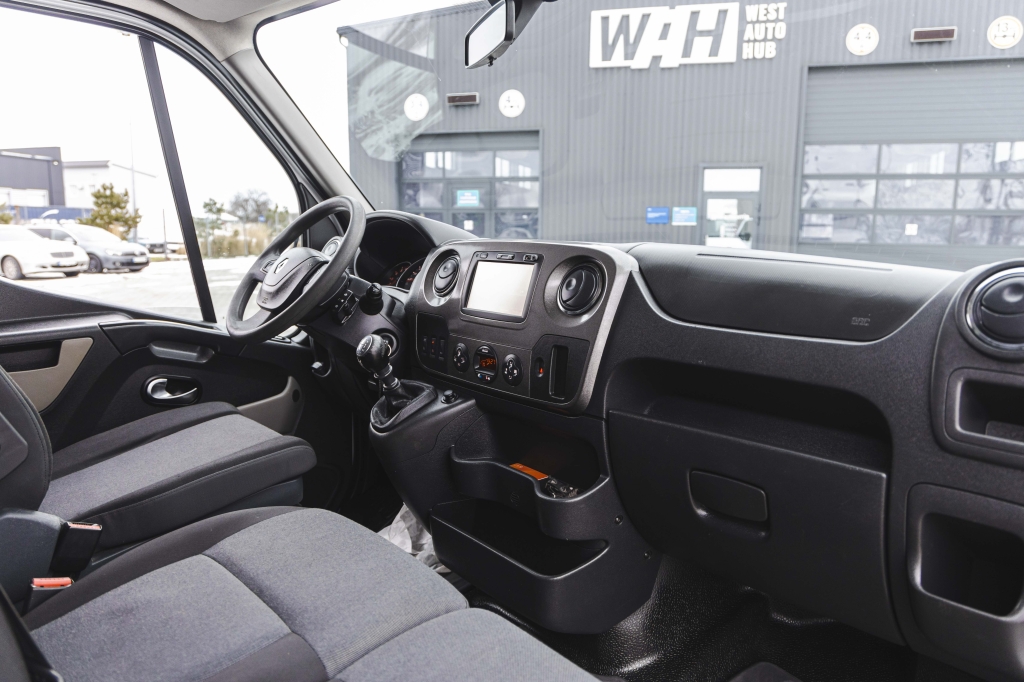 Renault Master 2018 фото Renault Master 2018 фото 26