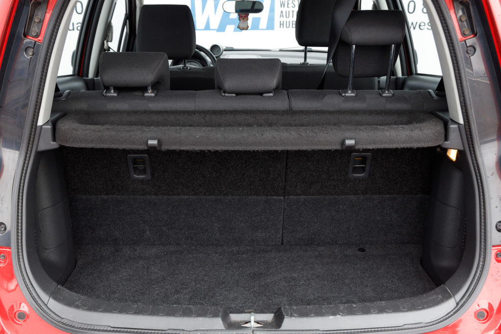 Opel Agila фото 20