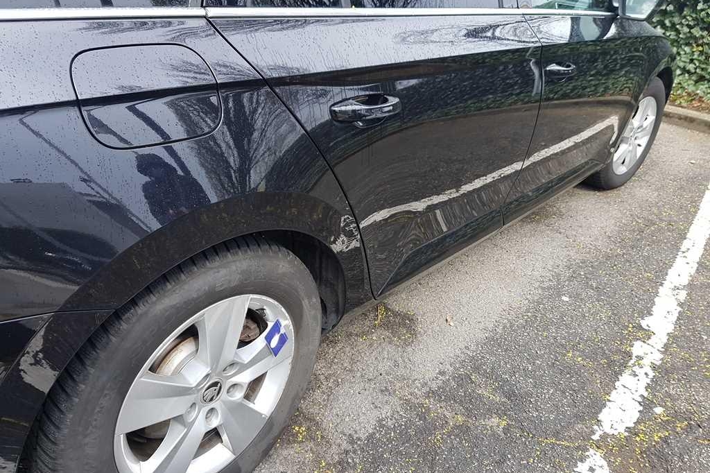 Skoda Superb Combi 2017 фото 10