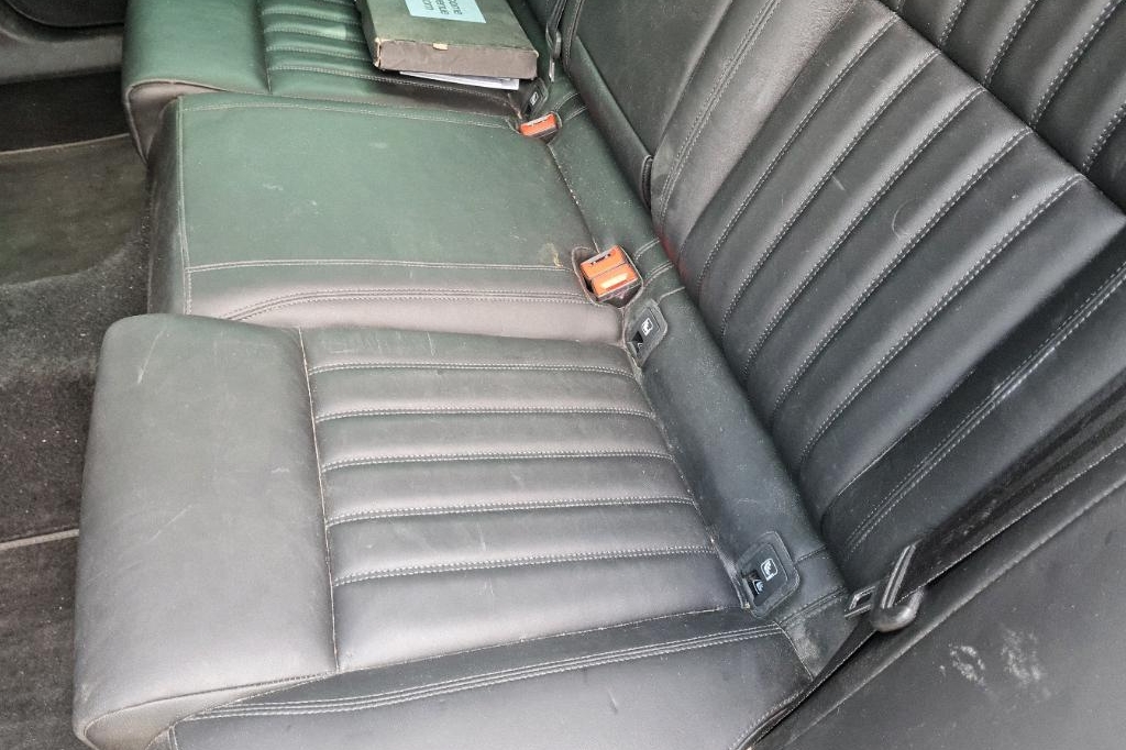 Skoda Superb Combi 2017 фото 24