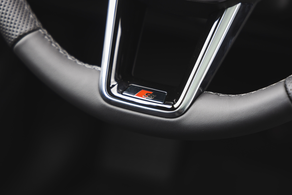 Audi Q8 Sportback e-tron 2023 photo 38