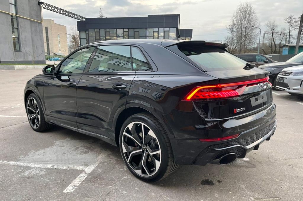 Audi RS Q8 leasing 0 Percent 2021 photo 2