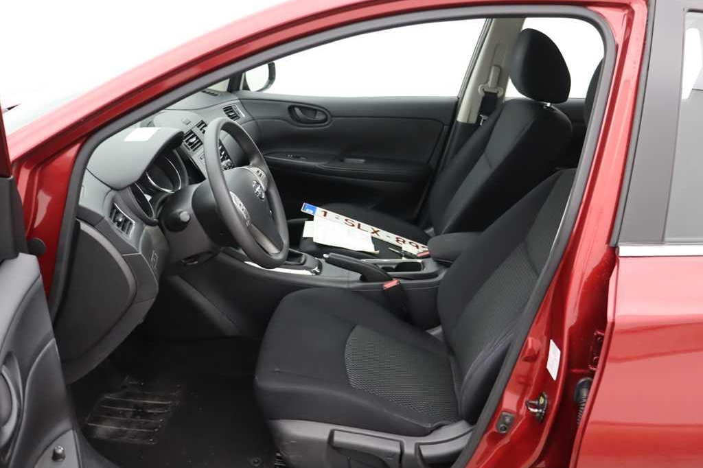 Nissan Pulsar 2017 фото 1