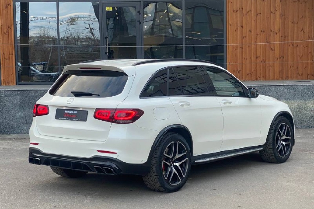 Mercedes-Benz GLC 63 AMG 2019 photo 5