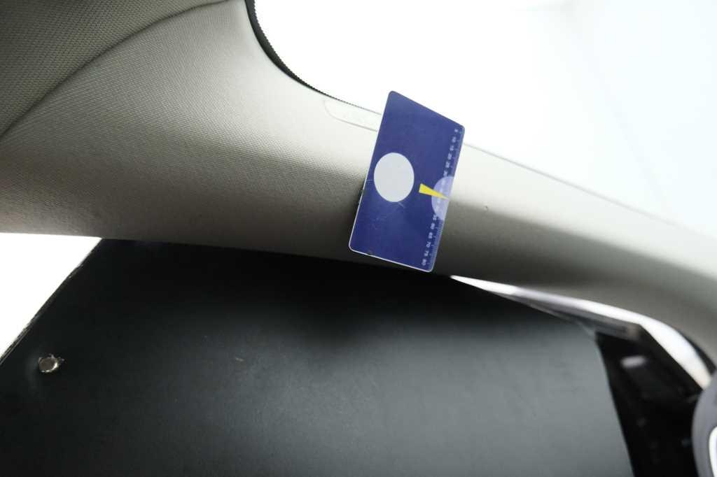 Volvo V40 2016 photo 36