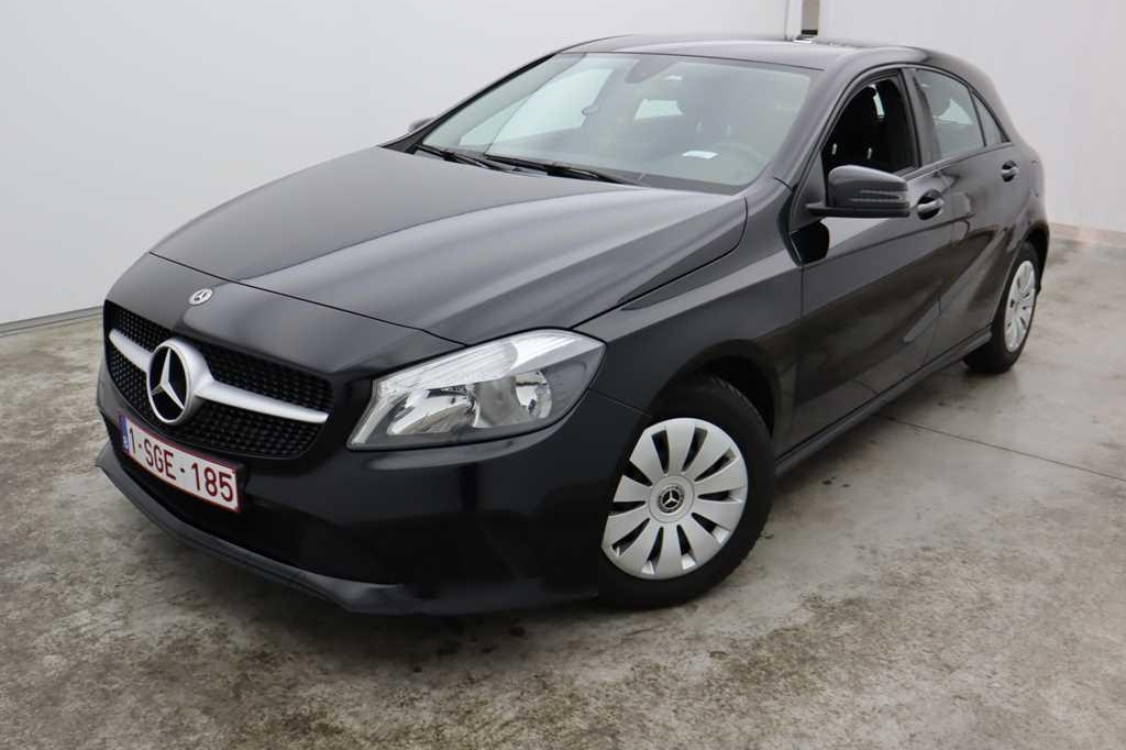 Mercedes-Benz A-Klasse 2017 photo 1