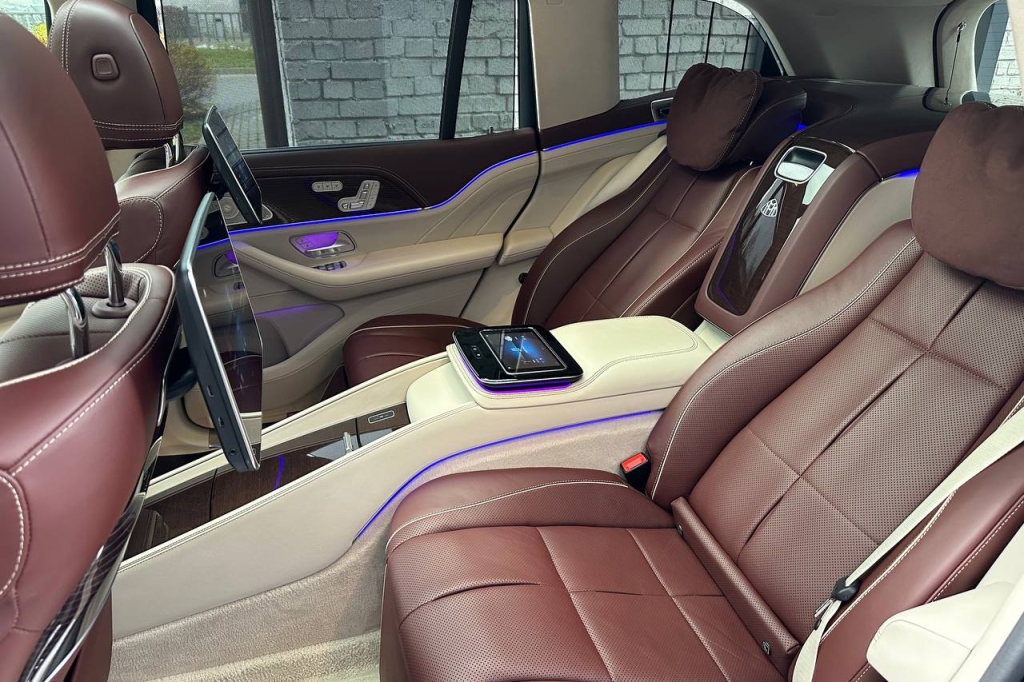 Mercedes-Benz Maybach 2021 фото Mercedes-Benz Maybach 2021 фото 20