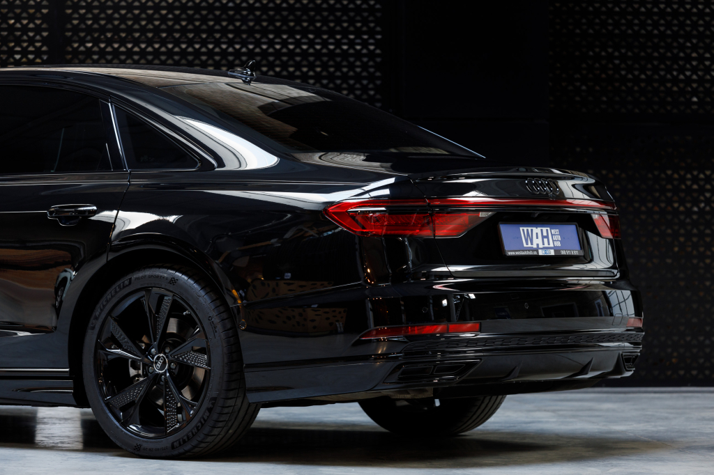 Audi A8 2020 photo 8